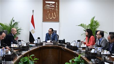 رئيس الوزراء يستعرض مع وزير التربية والتعليم أهم ملفات عمل الوزارة