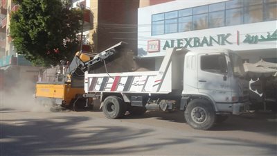  أسيوط: رفع المخلفات والقمامة بشوارع البداري وأبو تيج