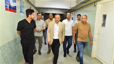 محافظ أسيوط يُحيل مدير مستشفى صدفا المركزي والنوبتجية المسائية للتحقيق