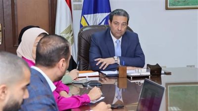 محافظ دمياط يتابع الموقف التنفيذي لتطوير ورفع كفاءة كورنيش النيل بمنطقة السنانية 