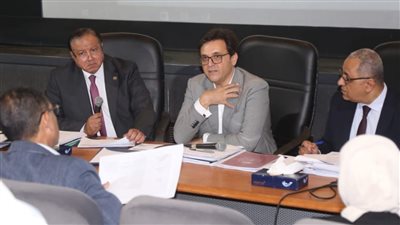 وزير الثقافة يترأس اجتماع اللجنة العليا للمهرجانات 