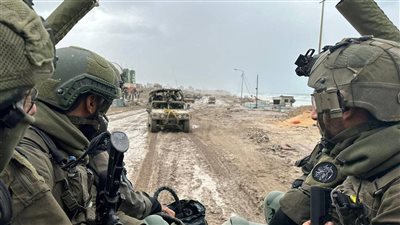جيش الاحتلال يسحب قوات من قطاع غزة ويدفع بها في بيت ليد 
