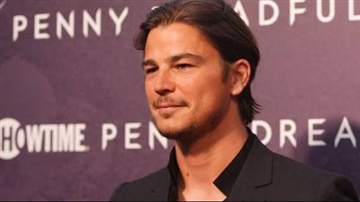 جوش هارتنت يفاجئ جمهوره بدور القاتل المتسلسل في فيلم 