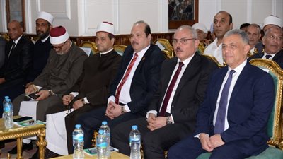 رئيس جامعة قناة السويس يشهد حفل تنصيب القس أيمن عبده راعيًا للكنيسة