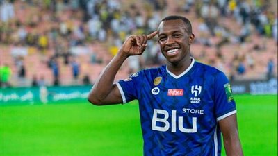 تفاصيل اهتمام روما و تولوز بضم سعود عبد الحميد