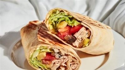 من المطبخ التركي.. طريقة تحضير عمل شاورما الدجاج 