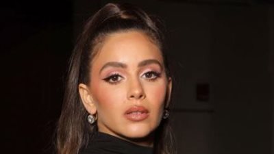 فستان جميلة عوض متصدر أشهر دور الأزياء العالمية وسعره خيالي 