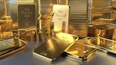الذهب يتجه لتحقيق مكاسب شهرية بـ 3%