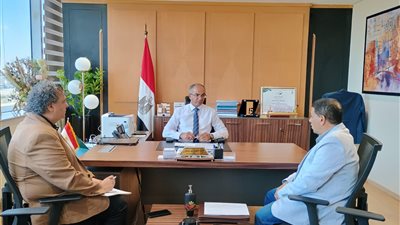 تفاصيل اجتماع نائب وزير الإسكان مع رئيس شركة 