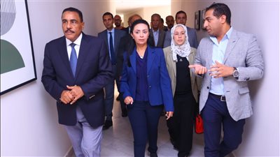 وزيرة التضامن ومحافظ مطروح يتفقدان مجمع «تحيا مصر» للخدمات الحكومية بالعلمين