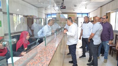 محافظ أسيوط يتفقد سير العمل بالمركز التكنولوجي بساحل سليم