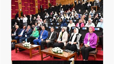 حقائق وأرقام حول مؤتمر الدراسات العليا الخامس والسادس للبحوث التطبيقية بجامعة القناة