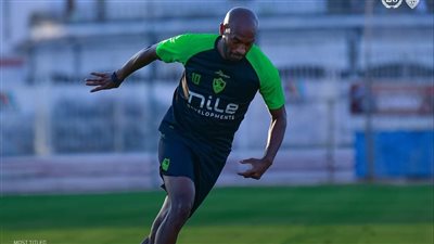 تدريبات بدنيه وتأهيليه للاعبي الزمالك 