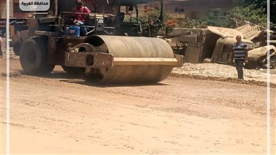 محافظ الغربية يتابع استمرار الأعمال في محور النعناعية بكفر الزيات