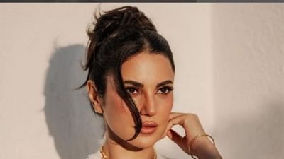 درة تسحب البساط من نجمات الفن في حفل زفاف بشرى 