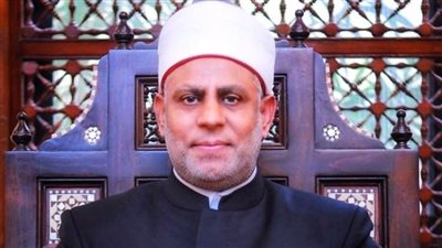 وكيل قطاع المعاهد الأزهرية بأسوان يهنىء الإمام الأكبر على انتهاء الشهادة الثانوية بنجاح