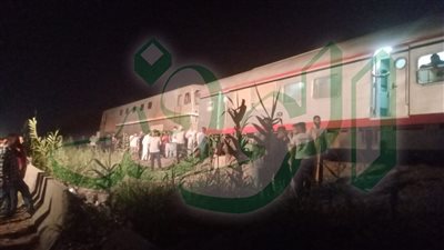 توقف حركة قطارات الإسكندرية بسبب تصادم تريلا بقطار قويسنا