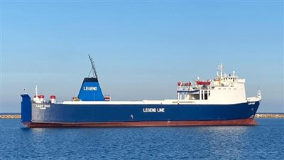 تداول 12 ألف طن و813 شاحنة بضائع بموانئ البحر الأحمر 