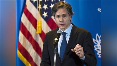 بلينكن يدعو إلى وقف التصعيد والتوصل إلى اتفاق لوقف إطلاق النار بغزة