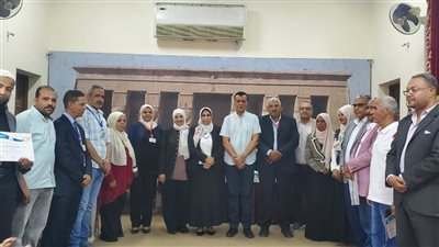 تعليم قنا .. تكرم الفائزين في مسابقة معلم متميز 