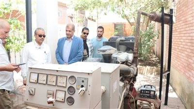 رئيس مياه الفيوم يفاجئ  العاملين في محطات رفع الصرف الصحي بسنورس وطامية 