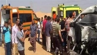 إصابة 4 أشخاص في انقلاب مبني باص بالشيخ زايد