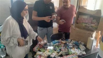 تموين الإسكندرية: مصادرة 3050 علبة سجائر من المحال التجارية 