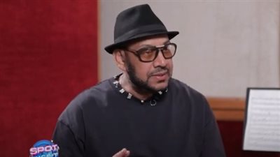 عصام كاريكا: غنيت عشان أبقى مشهور وليس لتقديم رسالة (فيديو)