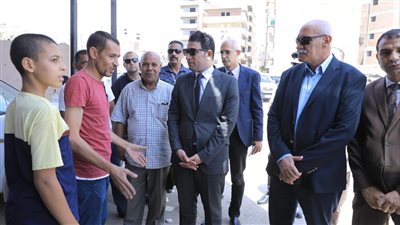 تحرير 11 مخالفة في حملة مكبرة على مواقف سيارات سوهاج