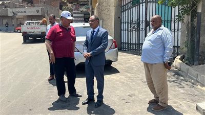 نائب محافظ القاهرة يتابع مشروع تطوير مدخل عزبة خيرالله بشارع السبع بنات