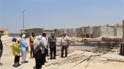 رئيس مياه الفيوم يتفقد أعمال المرحلة الثالثة بمحطة العزب الجديدة