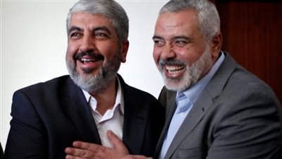 ضابط بالموساد: خالد مشعل خليفة إسماعيل هنية نجا من الاغتيال بأعجوبة 