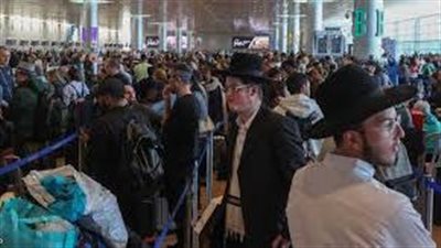 إعلام عبرى: أكثر من 100 ألف إسرائيلي عالقون في الخارج ولا توجد رحلات جوية لإعادتهم