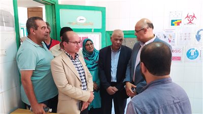 محافظ القليوبية يتابع حملة 100 يوم صحة بطوخ 
