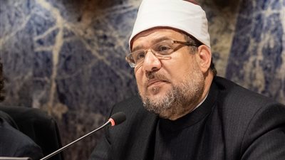 مختار جمعة: علينا أن نرسخ قيم الوفاء للمعلم والأستاذ واحترام الكبير