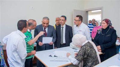 رئيس جامعة طنطا يتابع اختبارات القدرات بالفنون التطبيقية