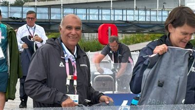 سامي أبو العلا يعود للقاهرة بعد تحكيمه سباقات التجديف في أولمبياد باريس 2024