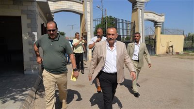 محافظ أسيوط يزور مديرية الري ويوجه بالتوسع في خطة التحول الرقمي