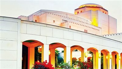 حكاية المسرح المكشوف «الأب الروحي» لكل المهرجانات الصيفية