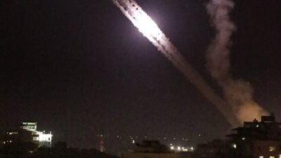 الجيش الإسرائيلي يجري مسحًا لموقع سقوط مسيرة لبنانية بـ 