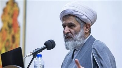 مستشار قائد الحرس الثوري الإيراني يعد بسيناريو مفاجئ للرد على إسرئيل