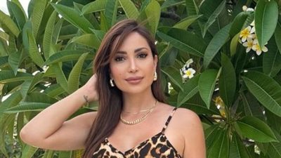 جمال حقيقي نسرين طافش تنافس عارضات الأزياء 