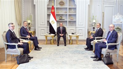 الرئيس السيسي يستقبل وزير خارجية تركيا 