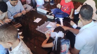 «تعزيز وعي الأسرة بالاساليب التربوية السليمة» فعاليات «يوم الأسرة» بالشرقية 