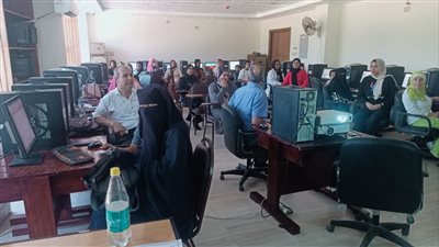 دورات تدريبية بجامعة القناة لرفع مهارات إستخدام الحاسب الآلي