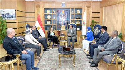 وفد المجلس القومي للأشخاص ذوي الإعاقة يزور جامعة المنصورة