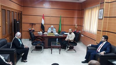 وكيل  تعليم الفيوم تجتمع بـالأمانة الفنية للتعليم والتدريب المزدوج
