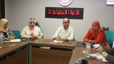 وكيل صحة القليوبية يعقد اجتماعاً بفريق الطب العلاجي لحصاد ثمار أسبوع المرور الميداني