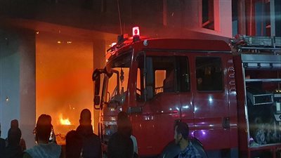 السيطرة على حريق هائل في مصنع ملابس بالمحلة الكبرى