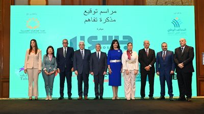 وزيرة التضامن الاجتماعي ومحافظ الإسماعيلية يشهدان افتتاح مؤتمر 